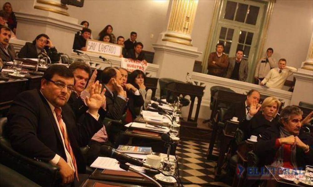 El PJ intent� apurar el tratamiento del cr�dito del BID y recibi� un duro rev�s