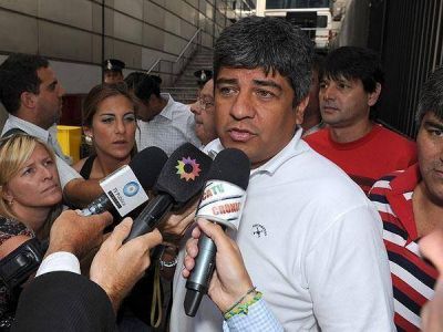 Camioneros inician paros sorpresivos en todo el pa�s por un aumento del 30%