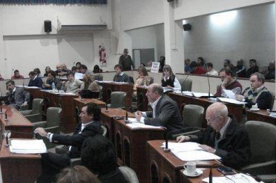 Debate por el uso de un predio municipal de San Isidro
