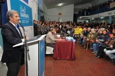 El Gobierno present� a los vecinos de la ciudad el Plan Estrat�gico de Gas