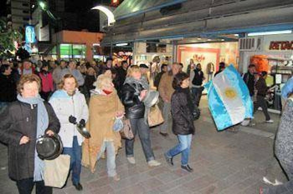Protesta pac�fica en el Centro de Pergamino