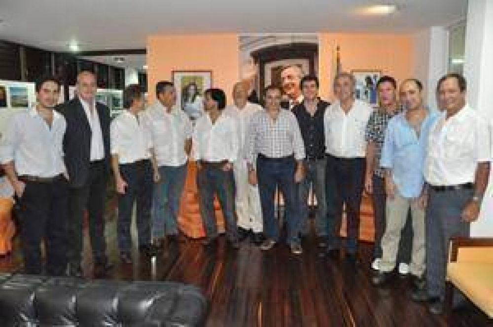 El modelo venezolano abre las puertas a la agro-industria de Chivilcoy 