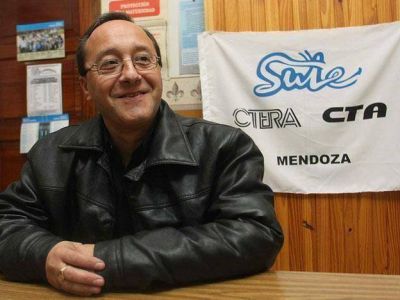 Raquel Blas le declar� la guerra al SUTE, arm� ATE Educaci�n, afili� a 1.500 docentes y va por un paritario