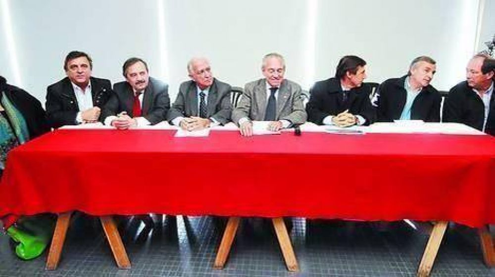 UCR: la renuncia de Reposo le puso �un l�mite a la impunidad�