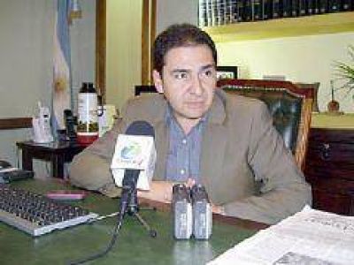 Flores destac� el esfuerzo de la Naci�n para mejorar los ingresos de docentes