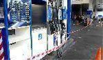 Aument� el combustible en algunas estaciones de servicio