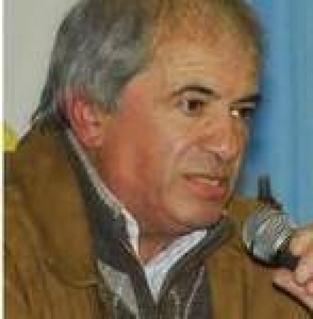 San Mart�n sostuvo que la situaci�n en el puerto �est� mejorando, algunos barcos est�n saliendo y para nosotros es important�simo�