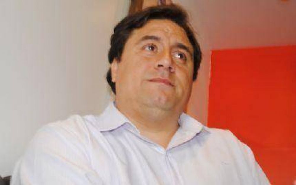 �Me gustar�a decirles en la cara que son unas lacras� dijo el diputado Manino Iriart.
