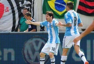 Un genial Messi dio vuelta el cl�sico