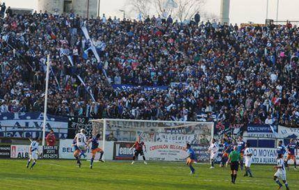 La gente de Alvarado cop� el Minella: unas 16.000 personas vieron la primera final