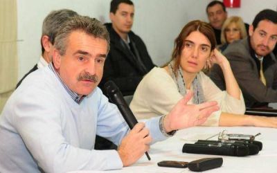 Rossi asegur� que Lamberto "va a poner todo su esfuerzo, pero con voluntarismo no alcanza"