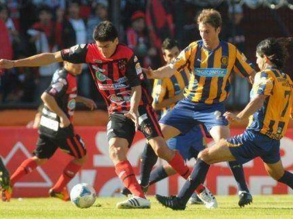 Patronato baj� a Rosario Central en Santa Fe y River es el �nico puntero