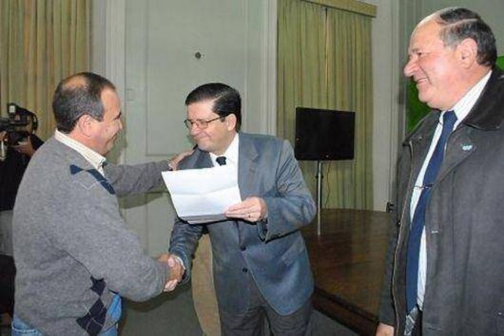 Braillard Poccard entreg� subsidios