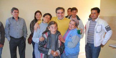 �Vamos a ayudar a las personas que construyan su vivienda�
