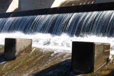 Cambio en los tipos de uso y tarifas de agua cruda