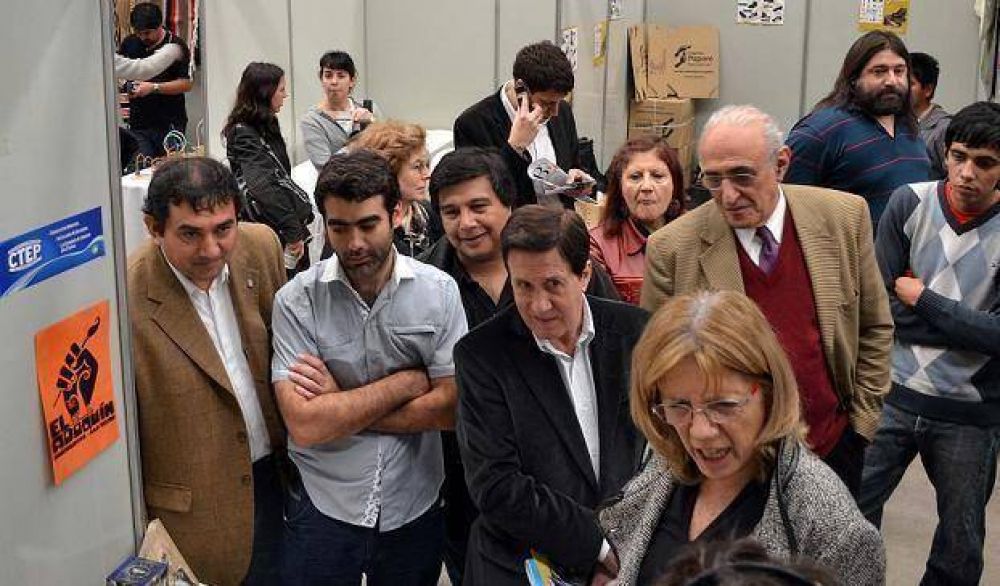 INAUGURARON EN LANUS EL PRIMER "ENCUENTRO LATINOAMERICANO DE LA ECONOMIA POPULAR, SOCIAL Y SOLIDARIA"