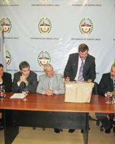 Abrieron licitaci�n para control de extracci�n de hidrocarburos.  