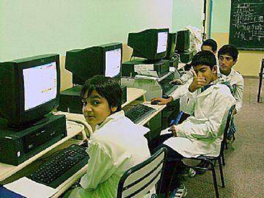 Cerca de 1.200 chicos participan de Educadrez en toda la provincia