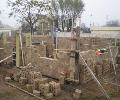 Ministro de Infraestructura visitar� Casa Ecol�gica en la Uocra