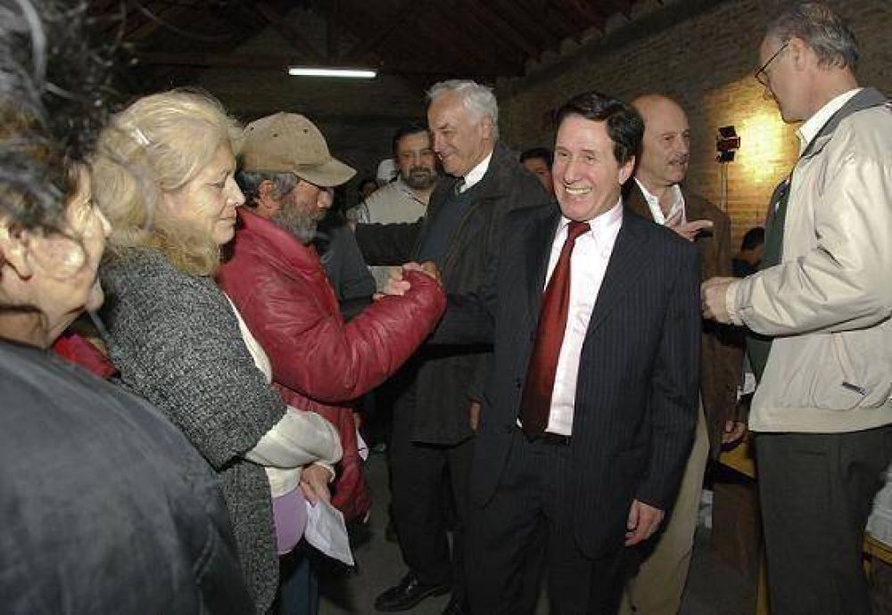 D�AZ P�REZ Y NADALICH SUPERVISARON IMPORTANTE OPERATIVO DE SALUD EN MONTE CHINGOLO