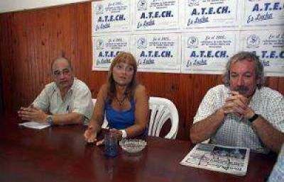 Atech definir� ma�ana, en asamblea si comienza o no el ciclo lectivo 
