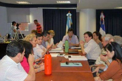 Culminan trabajo comisiones que reformar�n los c�digos procesales de Misiones