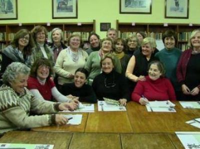 Taller literario en la biblioteca de Balneario Orense