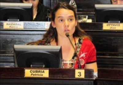 Diputados aprob� la prohibici�n de log�stica a buques con bandera inglesa en territorio bonaerense