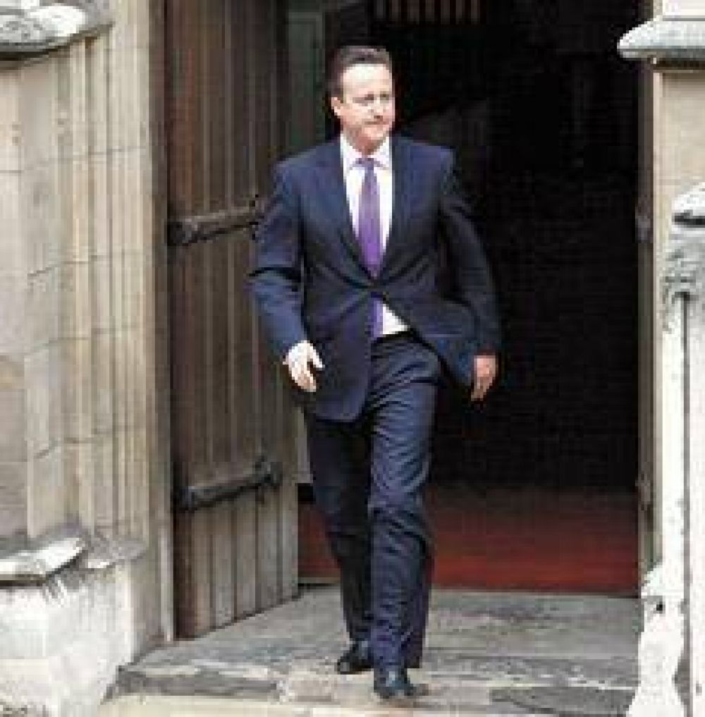 Cameron qued� pegado al grupo Murdoch