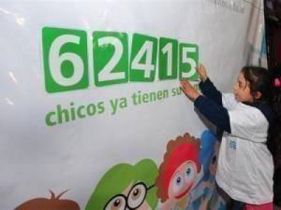 Las compus y las estampillas de ahorro llegaron a Juana Koslay