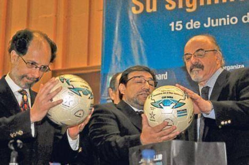 El Gobierno reconoci� que hay crisis y ya prepara medidas de emergencia