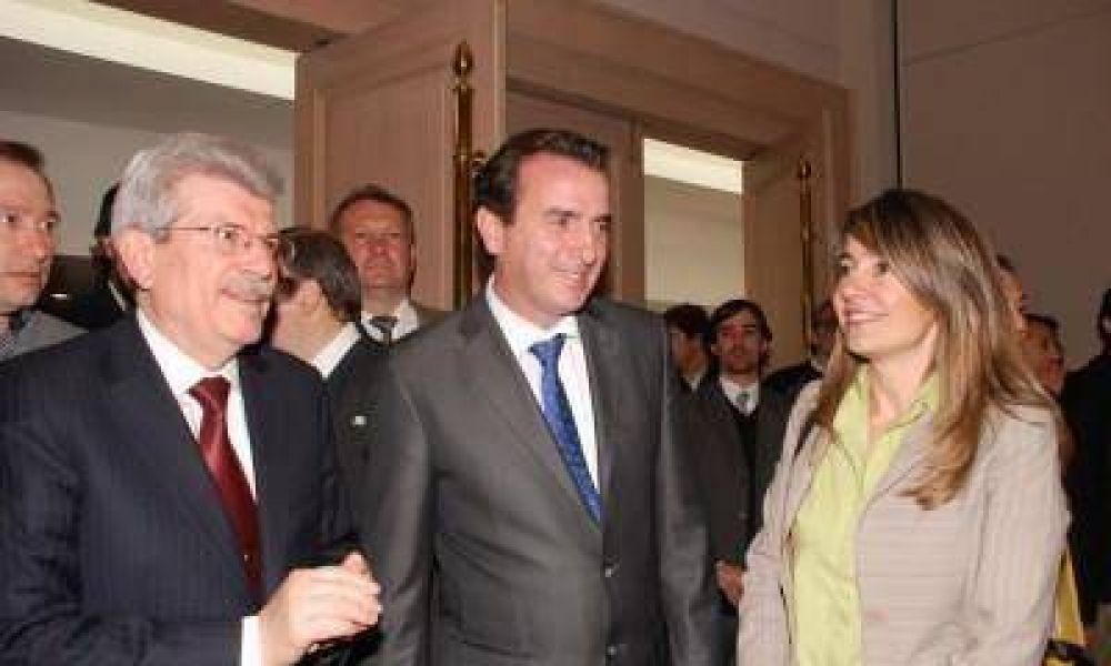 P�rez y el Banco Naci�n anunciaron nuevos cr�ditos para viviendas