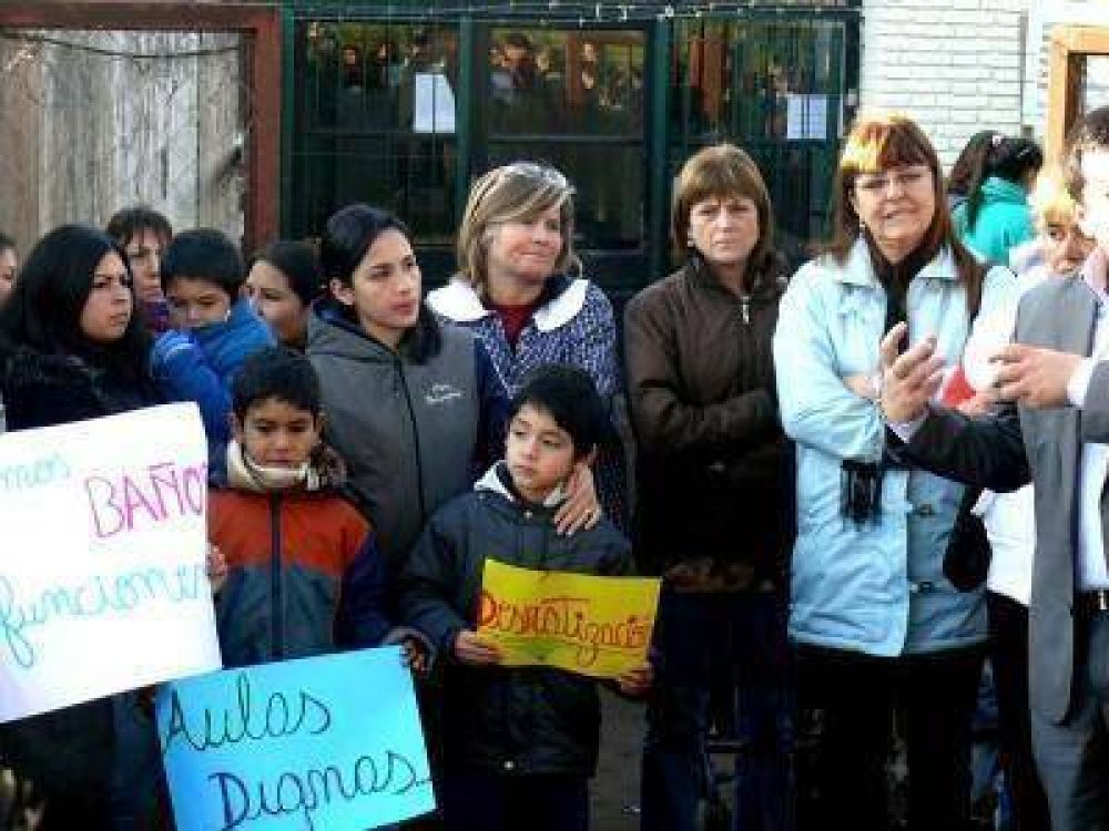 RECLAMAN POR ESTADO EDILICIO DE ESCUELA N�46
