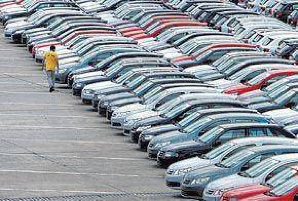 En Brasil devuelven los autos porque no pueden pagarlos