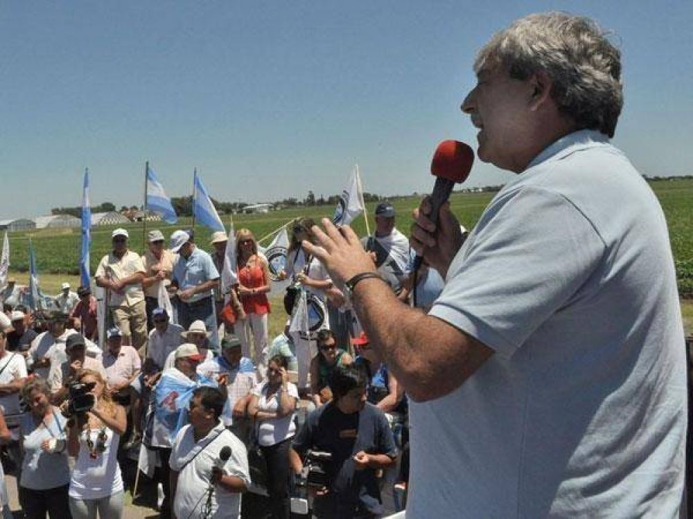 Buzzi reiter� su pedido para que el Gobierno reciba a la Mesa de Enlace
