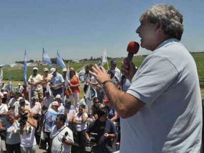 Buzzi reiter� su pedido para que el Gobierno reciba a la Mesa de Enlace