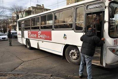 H�ctor Vitale: �Es una decisi�n pol�tica del Intendente si se les quita el servicio�