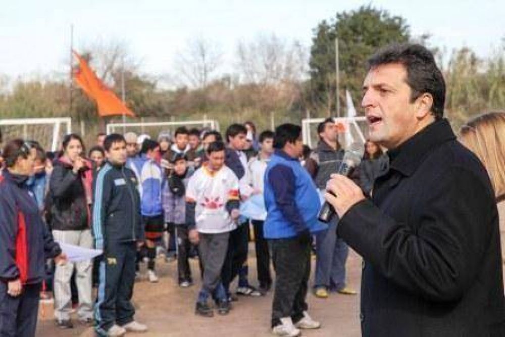 Massa abog� para que funcionarios se dediquen a la gesti�n y eviten �discusi�n de charlatanes� con miras electorales