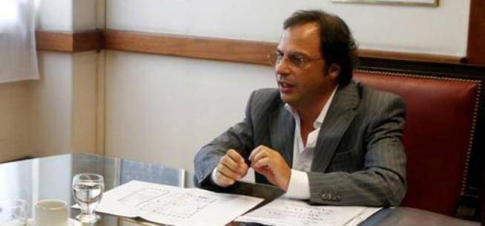El intendente de Brown instala el debate por los piquetes en su carrera a gobernador