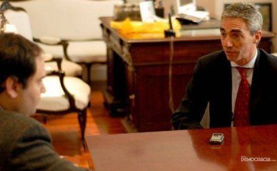 Meoni: �No vamos a desdoblar el pago de sueldos, pero estamos ajustando gastos�