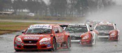 Top Race en Jun�n: Rossi gan� de punta a punta