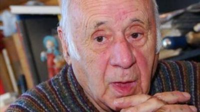 Falleci� el reconocido escritor y periodista Roy Centeno Humphreys