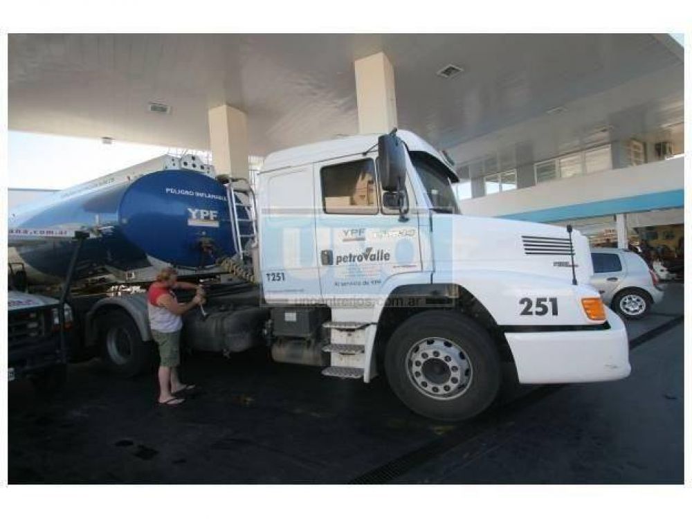El Sindicato de Camioneros acataron la conciliaci�n obligatoria en todo el pa�s, menos en Entre R�os