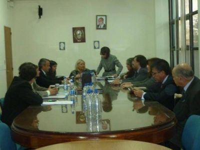 El Ministro de Hacienda explic� a los diputados provinciales los alcances del Plan de Austeridad
