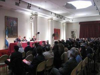 Presentan Congreso de la Ni�ez en la Naci�n