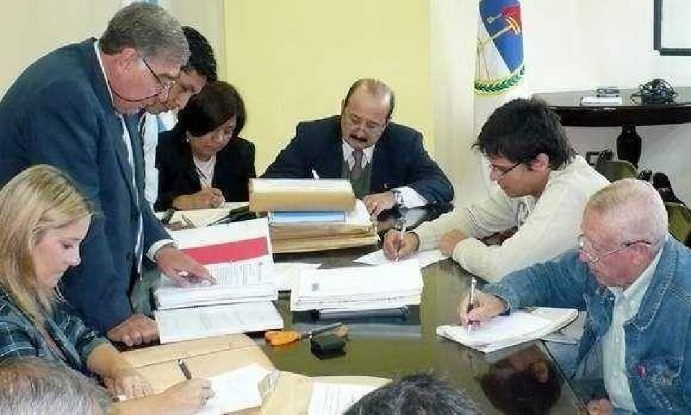 Abrieron licitaci�n para la provisi�n de luz en la puna 
