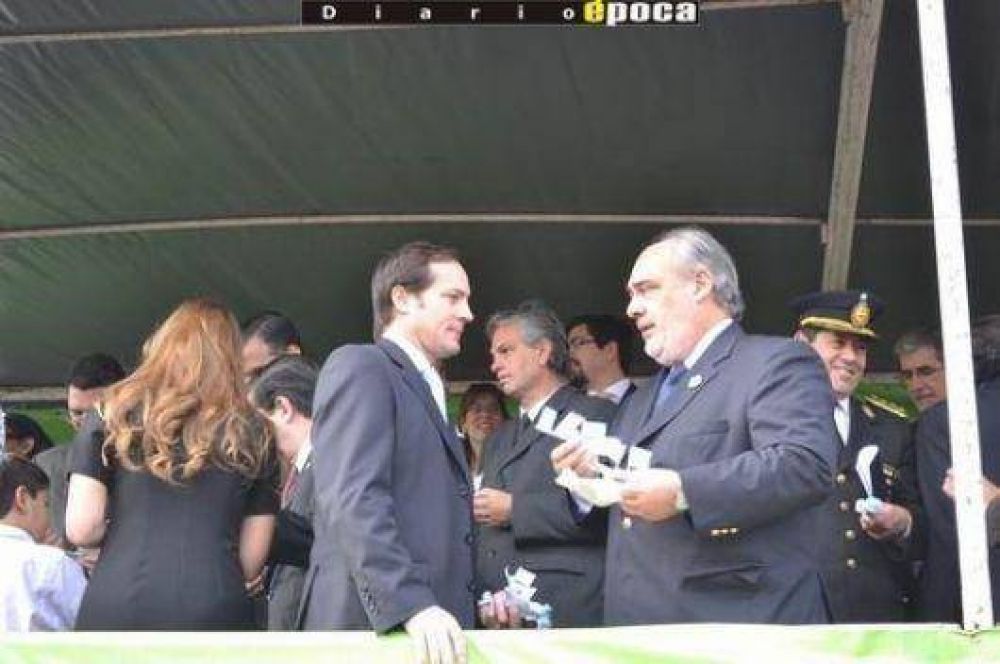 El Gobierno va a federalizar la promesa a la Ense�a Patria