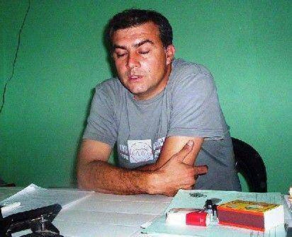 Carlos Almar�z: 