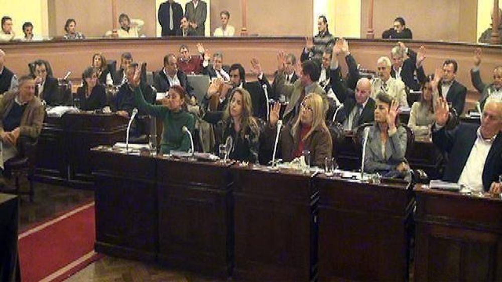 Diputados: con reclamos de hospitales y escuelas se aprob� el estadio �nico
