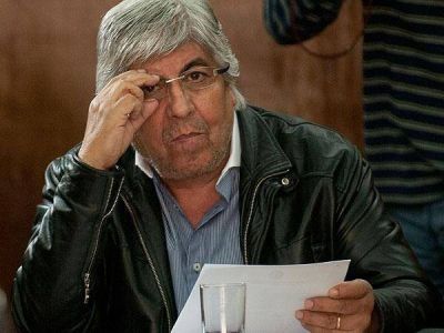 Moyano advierte sobre choques con Gendarmer�a en la protesta de Camioneros